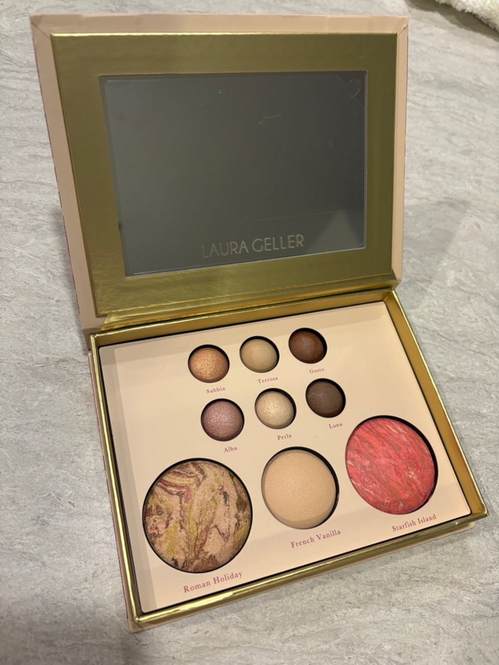 Laura Geller Tuscan Dreams Palette - Pink & Gold Packaging